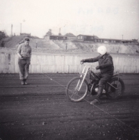 Speedway, Polepy, 1966