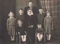 Rodiče Antonína Hurycha a mladší sourozenci