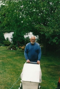 S vnukem, 2004