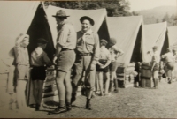 Ranní bodování pořádku ve stanech, 70. léta