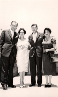 Tomy Wahle se ženou a rodiči, Petrův nejlepší kamarád, Peru, cca 1959