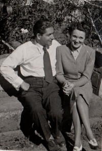 Petrova teta Zdena Picková s manželem Richim, Kolumbie, cca 1943 