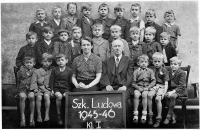 Primary school in Český Tešín - Zbigniew - second line, second from the right 