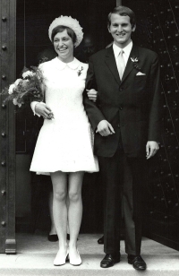 Svatební fotografie manželů Pirkových