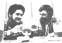 Alexej Ženatý (vlevo) s Vladislavem Kvasničkou v Braníku začátkem roku 1991
