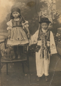 The witness’s mother Marie with her brother Miroslav, 1922