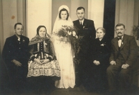 Her parents’ wedding, 1944