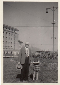 With granddaddy (1958)