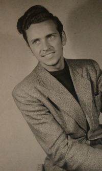 V době totálního nasazení, Tailfingen, Německo, 1944