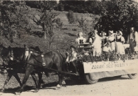 Dožínky v Bystřeci, 1957
