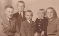 Jaroslav (middle) with family, cca 1946