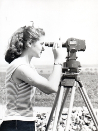 Práce geodeta při studiu