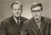 Milan Čejka s otcem Emilem, r. 1967