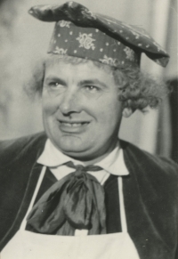 Josef Vopařil v jedné z rolí místního ochotnického spolku