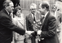 S prezidentem Václavem Havlem, návštěva Poldi Kladno, 90. léta