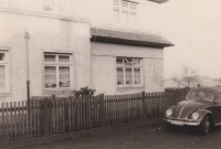 Dům v ulici Wendenstrasse v Delmenhorstu, kde Lia vyrůstala a odkud byla úřady v květnu 1950 unesena do Československa