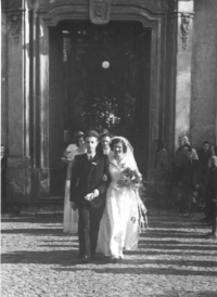 Svatba Vítězslava Hřiba a Věry Kremličkové, Bystré, 1951