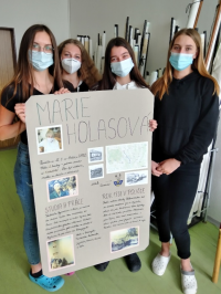 Group with prepared poster for the final presentation in May 2021 