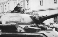 Vpád vojsk Varšavské smlouvy 21. srpna 1968 do Plzně objektivem Iva Podušky