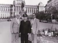 Derick Tribble a Zdeněk Toužimský z Armády spásy v roce 1990