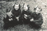 Zdeněk, Světla, Ema, Ludmila, 1950
