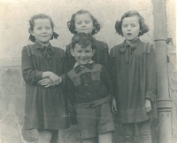 Světla, Ludmila, Ema, Zdeněk, 1954
