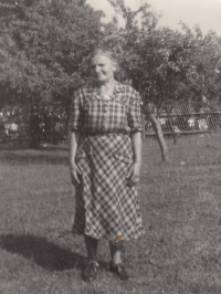 The grandmother Josefa Pechová, born 1890, photo from the year 1956 in Kapličky 