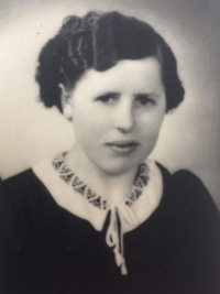 Maminka Ludmila Kotíková