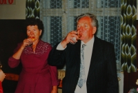 Libuše Macková s manželem - zlatá svatba v roce 1997