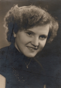 Anna Albrechtová, Josefova manželka