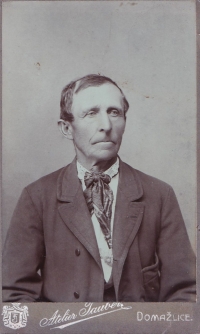 Původní majitel luženického statku – pan Blatský, podle něhož byl statek pojmenován (U Blatských), fotografie z 19. století 