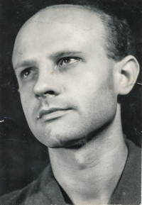 Jiří Pilka, father of Martina Špinkova, 1953