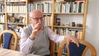 Slavoj Brichcín (při online video hovoru s žáky projektu)