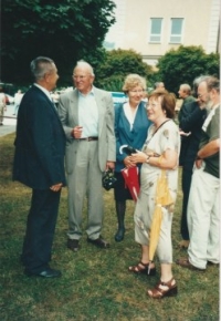 Svěcení zvonů s panem Finkem a jeho ženou, Margit s manželem vpravo, Vrchlabí 2004 