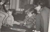 Margit with her children, Vrchlabí, 1968