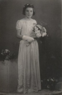 Margit as a bridesmaid, 1955