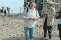 Margit vlevo u Poštovny na Sněžce, asi 2006