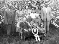 S rodinou, Holýšov, 1953