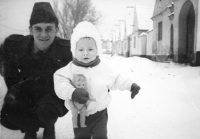 S dcerou, Holýšov, 1969