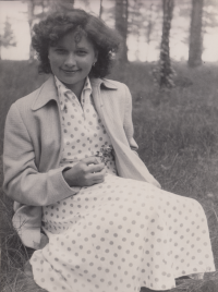 By the forester's house in 1952