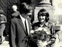 Getting married to Miloš Vávra (1971) 