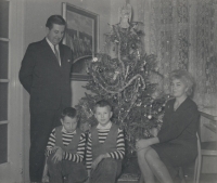 Burešovi, Vánoce, Vinohrady, 50. léta
