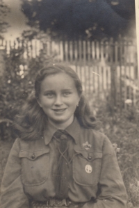 Maminka jako skautka, 1948