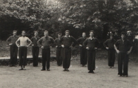 Provozní škola v Jablonci, rok 1952, Oldřich Jelínek šestý zleva