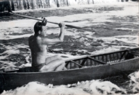 Jiří Mikuláš na vodě, 1955