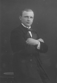 Jan Wilk, Jindřiška Deáková's father, around 1916