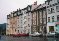 Kamenická ulice v Děčíně, dům Lischkových je třetí zleva