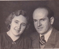 His parents Anna Krouzová and Rudolf Krouza, 1946