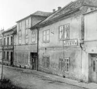 Bydliště Františka Samce hned vedle muzea