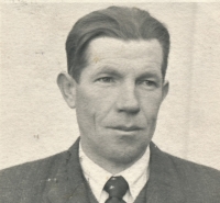 Josef Kratka, otec Boženy Beňové, cca 1960